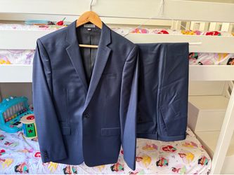 Men’s Navy Blue Express suit