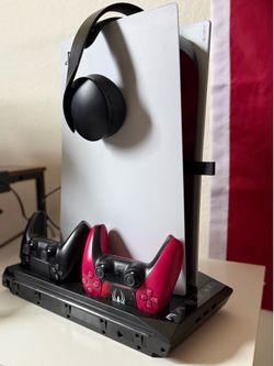PlayStation 5 w/ Disc Drive