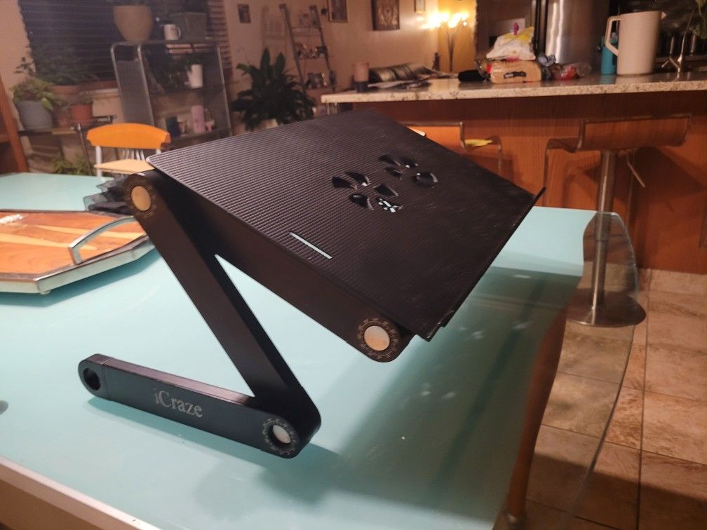 ICRAZE Adjustable Laptop Table