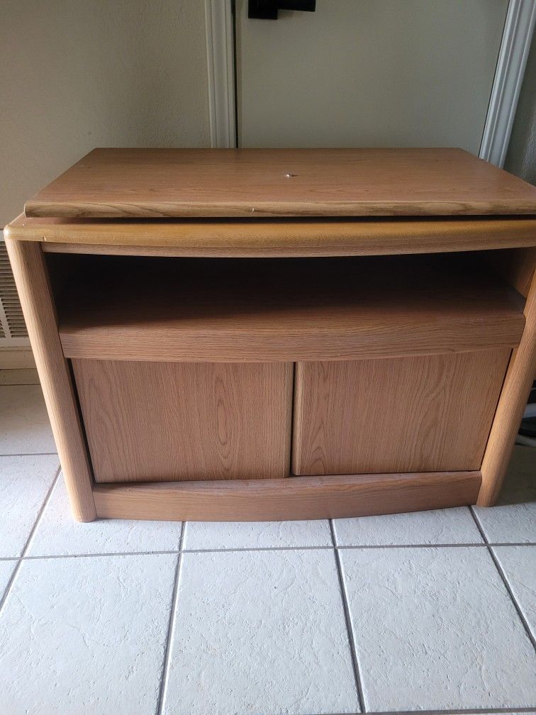 Swivel TV Stand