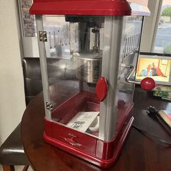 Popcorn maker