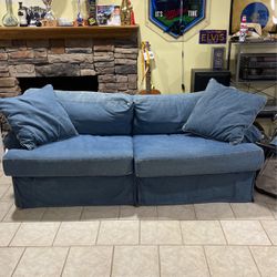 Blue Jean Hide A Bed Couch. (FREE)