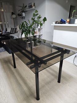 Living room Table