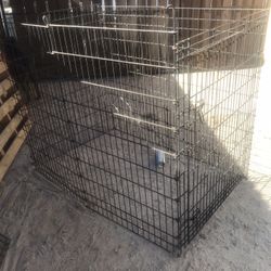 Dog kennel