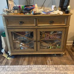Free- Cabinet -Gratis