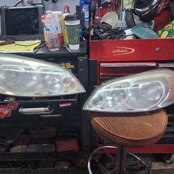 Headlight assemblies