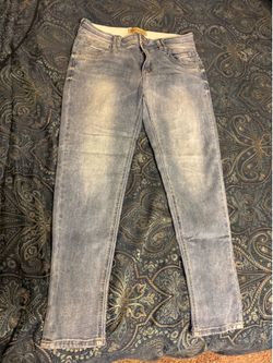 Women’s jeans size 6