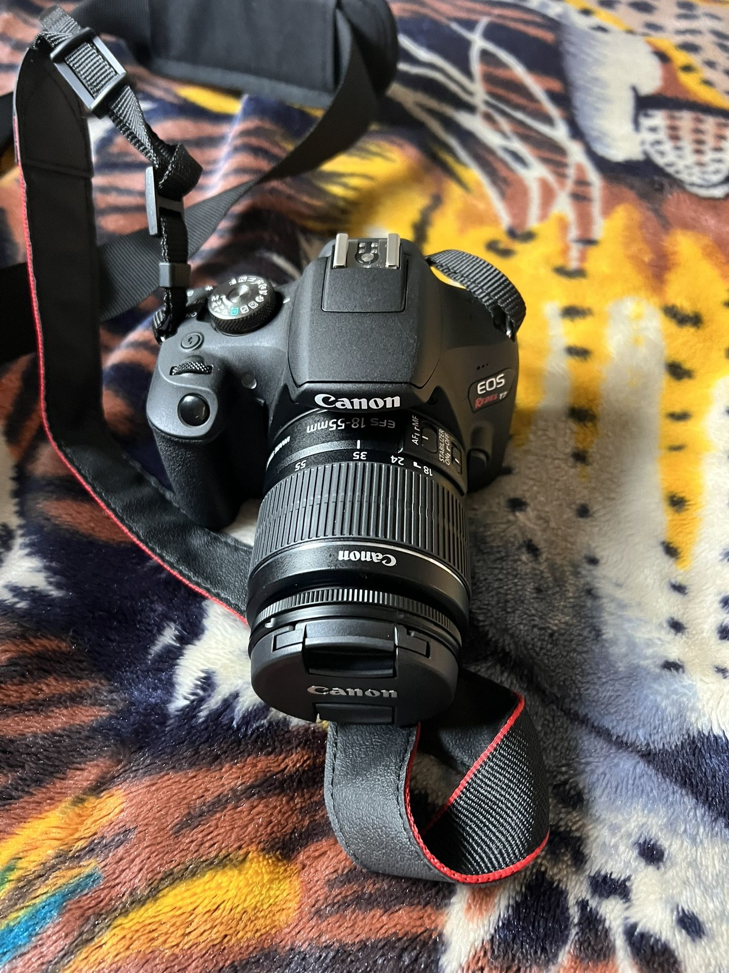 EOS rebel T7