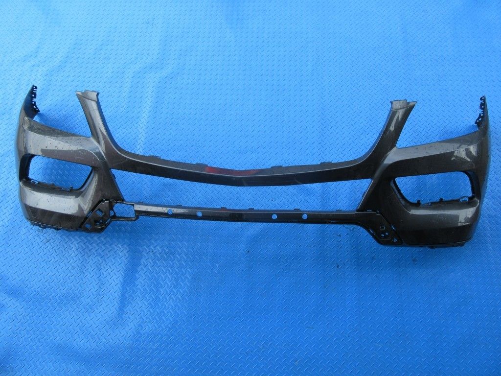 Mercedes Benz ML Class ML350 front bumper cover 3419