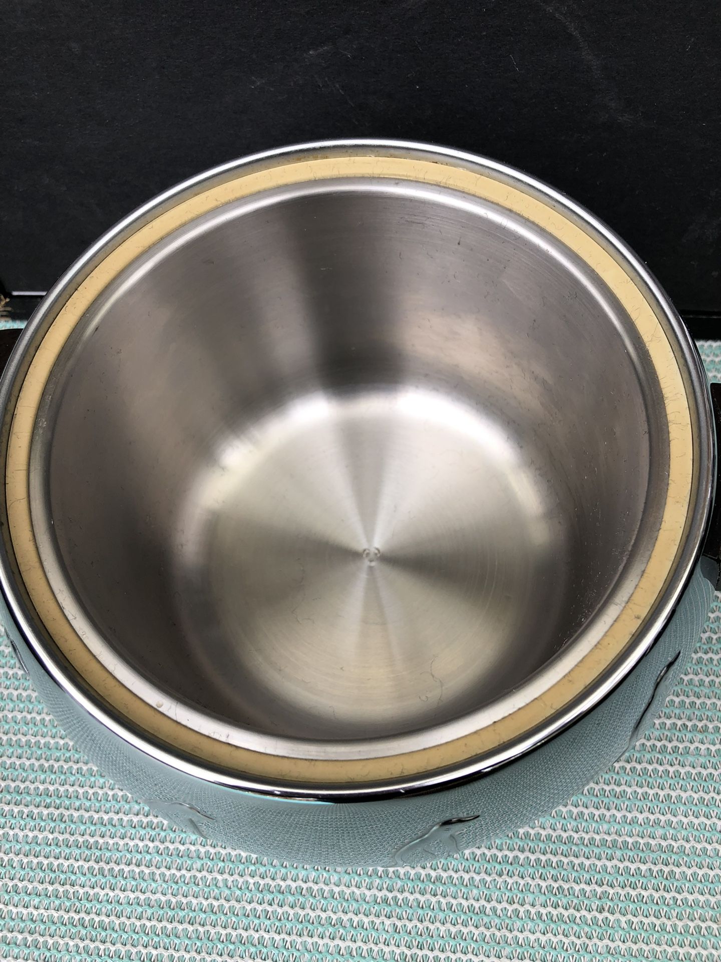 Vintage West Bend Penguin hot/cold server