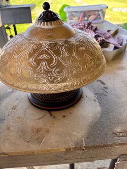 Decorative light fixture with Embossed Shade