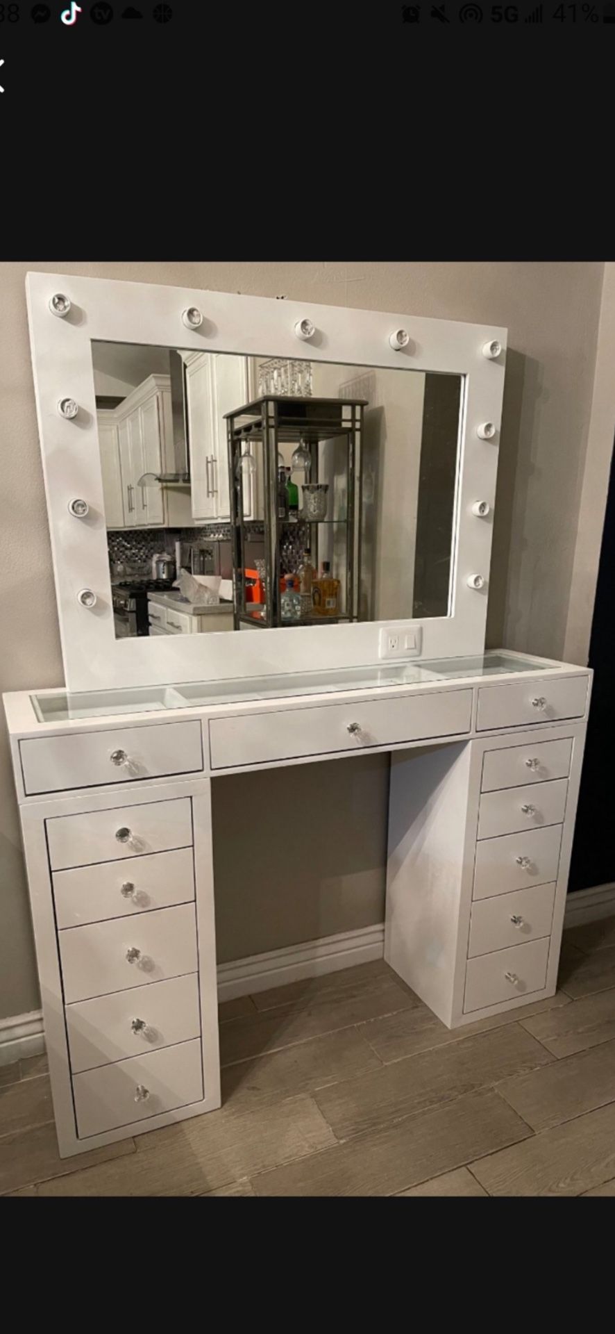 Makeup Vanity Set 