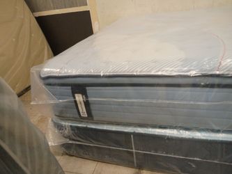 💤💤💤 $699 size king 80×76 now available 💤💤💤