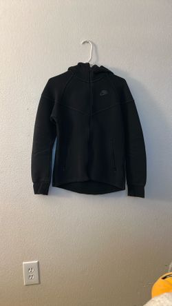 Nike Tech