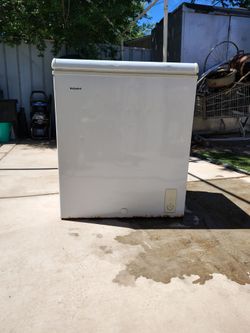 Freezer chest
