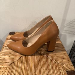 Chic Tan Heels Size 10.5