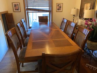 Beautiful Counter Height dining table with 8 chairs
