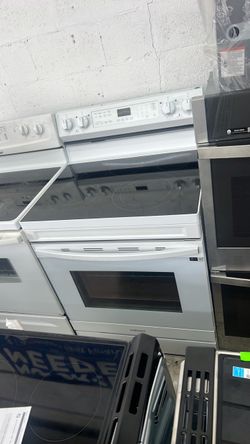 Samsung stove like new