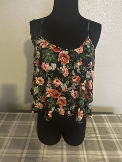 ambiance apparel top size S