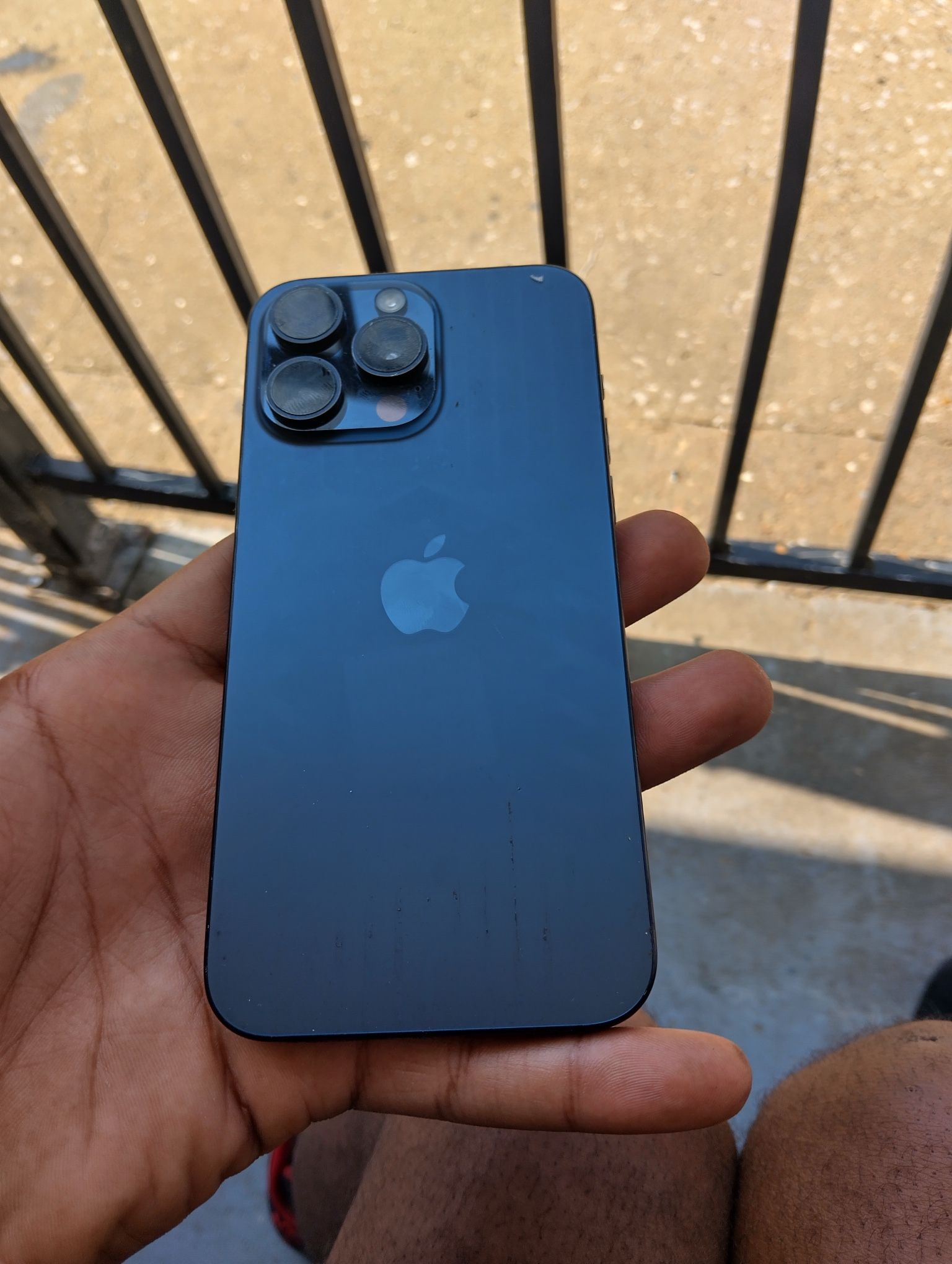 iPhone 15 Pro Max