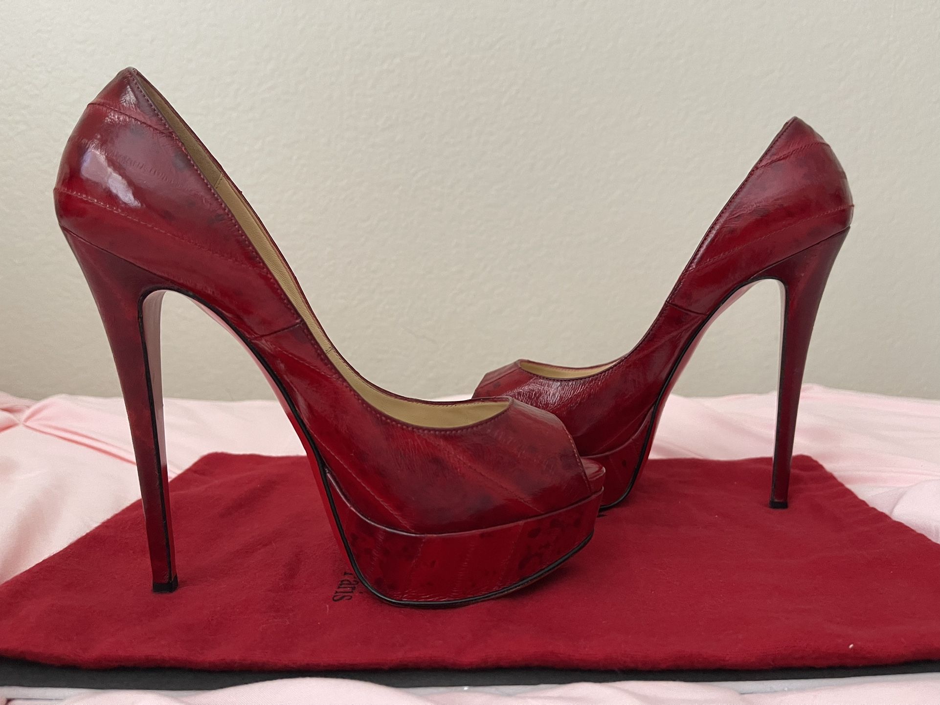 CHRISTIAN LOUBOUTIN Red Eel Leather Lady Peep Toe Platform (with red dust bag)