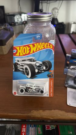 2024 Hot Wheels Bone Shaker (Treasure Hunt) #183/250 HW Track Champs #3/5 Blckbn