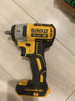 Dewalt