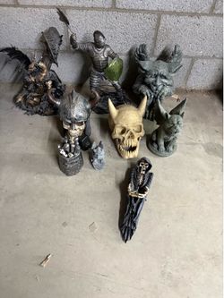Dragon’s Gargoyle skull statues