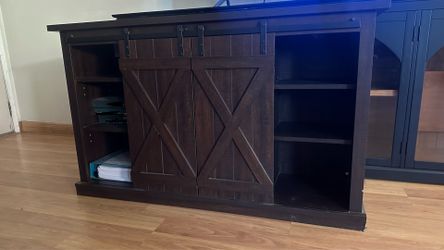 Tv stand