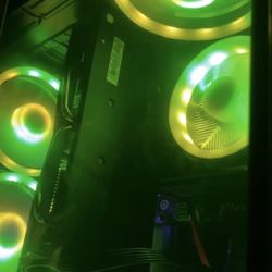 Custom Built Gaming Pc (Dm For Specs)