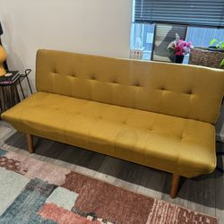 Yellow Futton