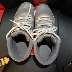 Nike Air Jordan 11 Retro "Cool Grey"