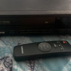 SAMSUNG VP2504 Video Cassette Player VHS Player + Remote