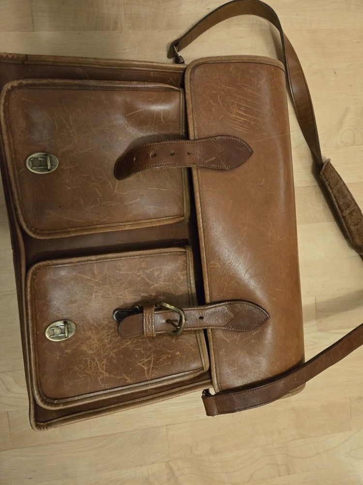 Rustic, Vintage High Quality Leather Satchel/Messenger Bag