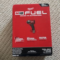 M18 Brushless Milwaukee fuel Gen 2 Mid torque 1/2 Impact Wrench Tool Only 2962-20