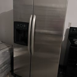 Kenmore Refrigerator 