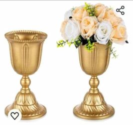 0488: Gold Vases for Centerpieces Wedding - 2 Pcs 11.6 inch Tall Metal Urn Planter Elegant Wedding Centerpieces for Tables - Trumpet Vase for Weddings