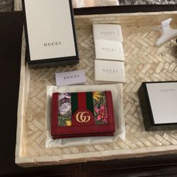 Womens Gucci Wallet 