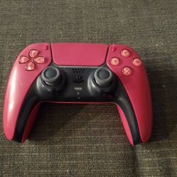 PS5 Volcanic Red Controller