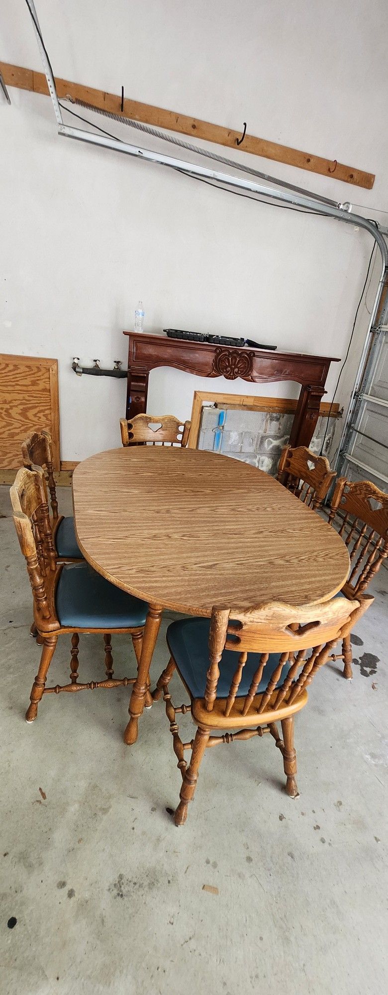 Dinner table with six chairs