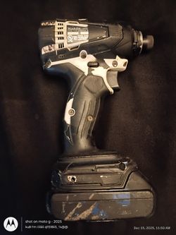 Makita 20V Impact Drill Set