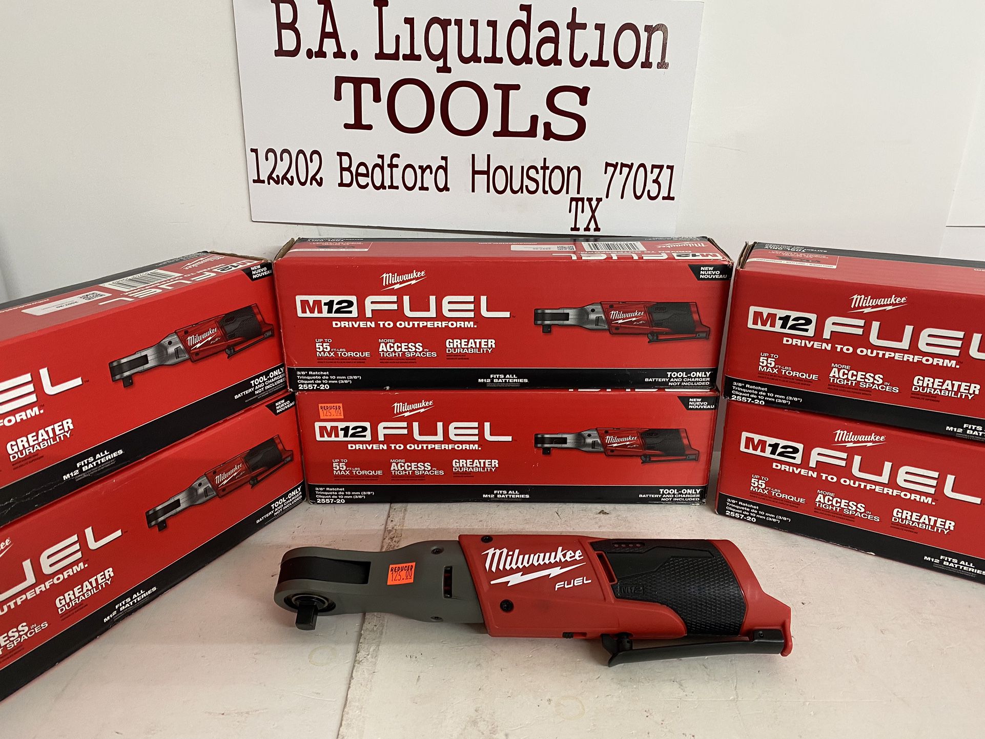 New Milwaukee 2557-20 M12 FUEL 12V Lithium-Ion Brushless Cordless 3/8 in.  Ratchet (Tool-Only) for Sale in Richmond, TX OfferUp
