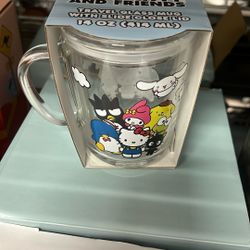 Hello Kitty (HK) Travel Glass Mug With Slide Close Lid 14oz