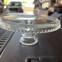 Glass cake stands