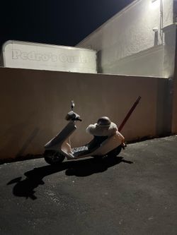 1985 Honda elite 50/dj1 scooter