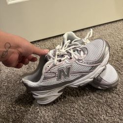 New Balance740  Women Shoes Size 6