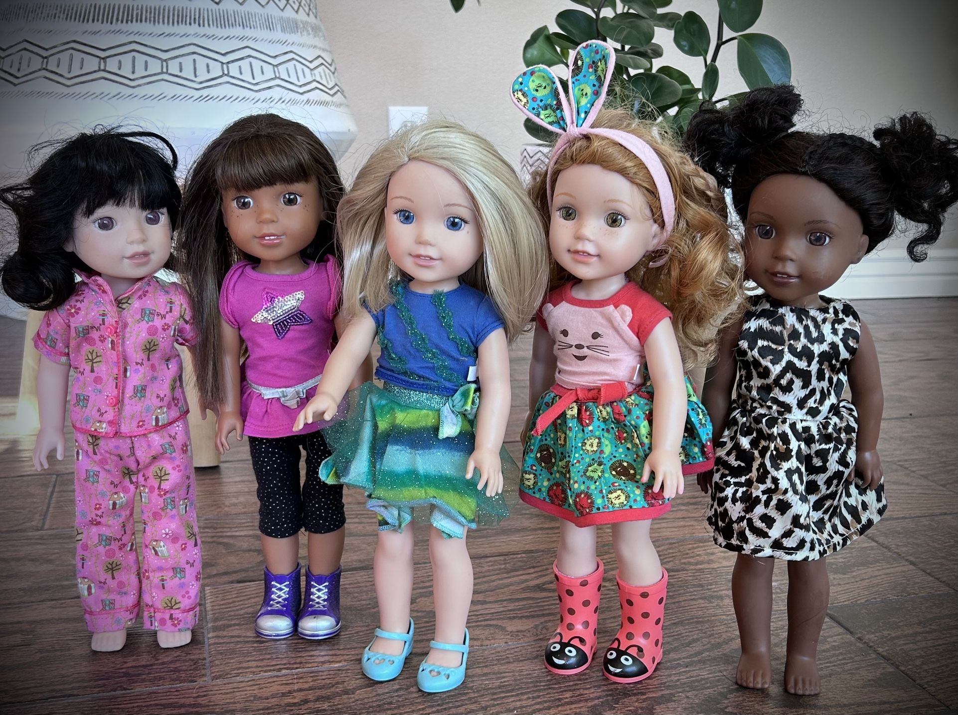 Lot 5 Wellie Wishers Dolls American Girl Doll