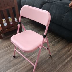 Pink Childrens Folding Chair