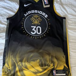 Stephen Curry Authentic Golden State Warriors Nike 22-23 City Edition Jersey 48