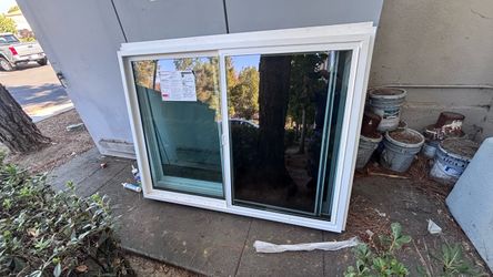 Milgard Sliding Window White Vinyl Frame